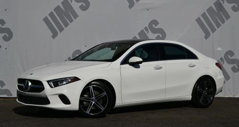 2022 Mercedes-Benz A 220