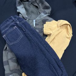 Carters 12 Month Boy Set 