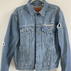 Levi’s Ex Boyfriend Size Large