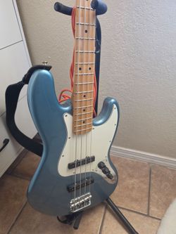 Fender Jazz bass