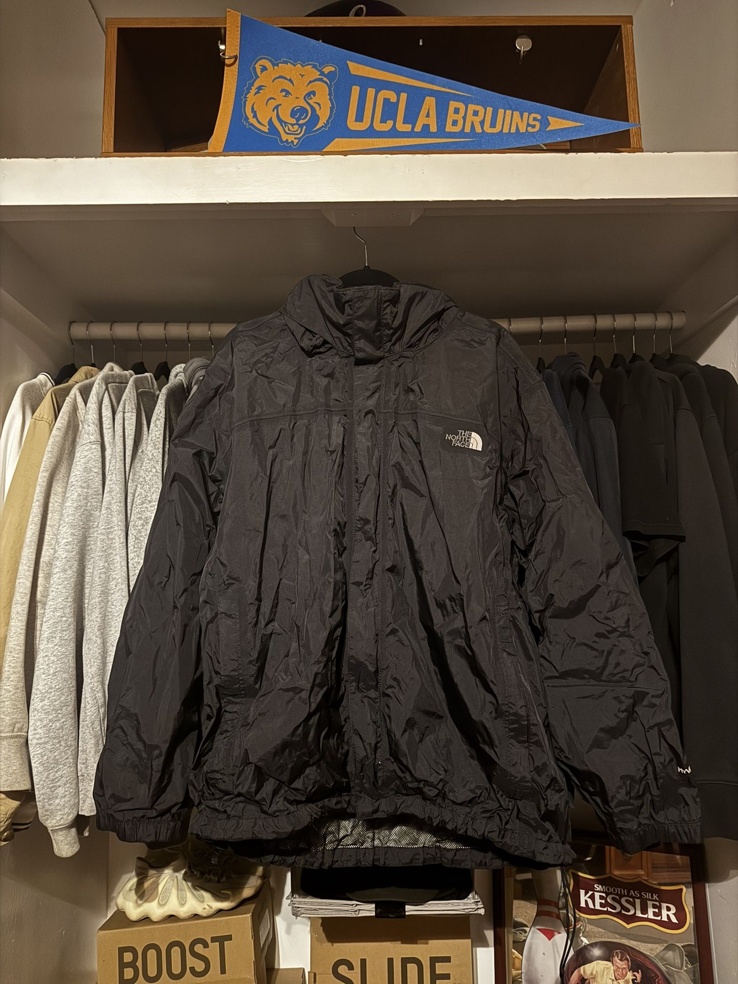 Mens North Face Jacket Hyvent
