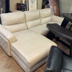 Lester Recliner Couch 