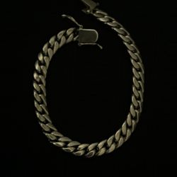 14k Gold Cuban Link Bracelet 