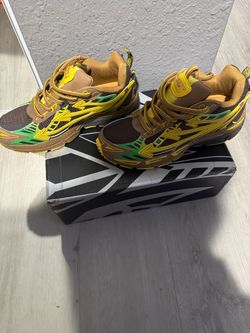 Off white shoes