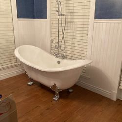 Cast Iron Tub