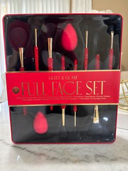 Glitz & Glam make up brushes $50