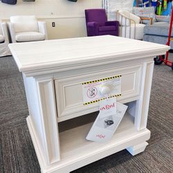 Nightstand Solid Wood, Oyster White, New