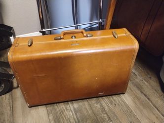 Vintage Samsonite suitcase