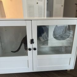 Cat Furniture Litter Box (NEW)