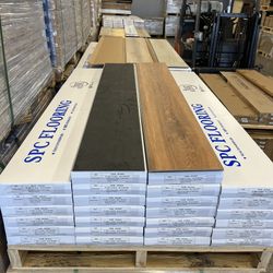 Up $0.89/sq ft 5.5mm~10mm Luxury Vinyl Plank Flooring SPC Flooring Click Locked Wholesale Price