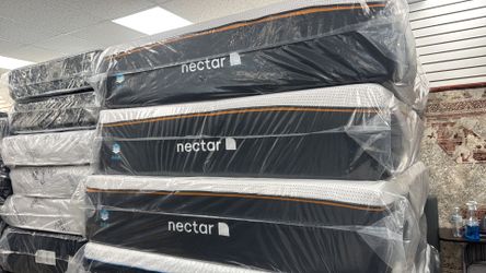 Nectar Premier Copper Memory Foam Queen size mattress 14” inches $229 only  Close out deals