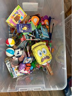 Children’s goodie bag party items