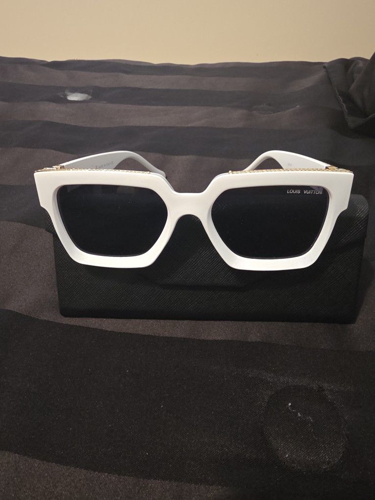 Sunglasses Lv
