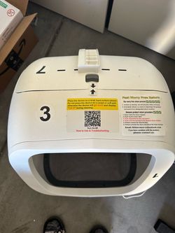 Automatic Self Cleaning Cat Litter Box