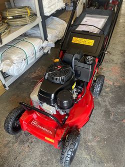 Toro 22297 - 21 in (53 cm) Heavy Duty Self-Propelled Zone Start Kawasaki
