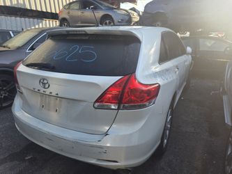 2009 - 2012 Toyota Venza for Parts