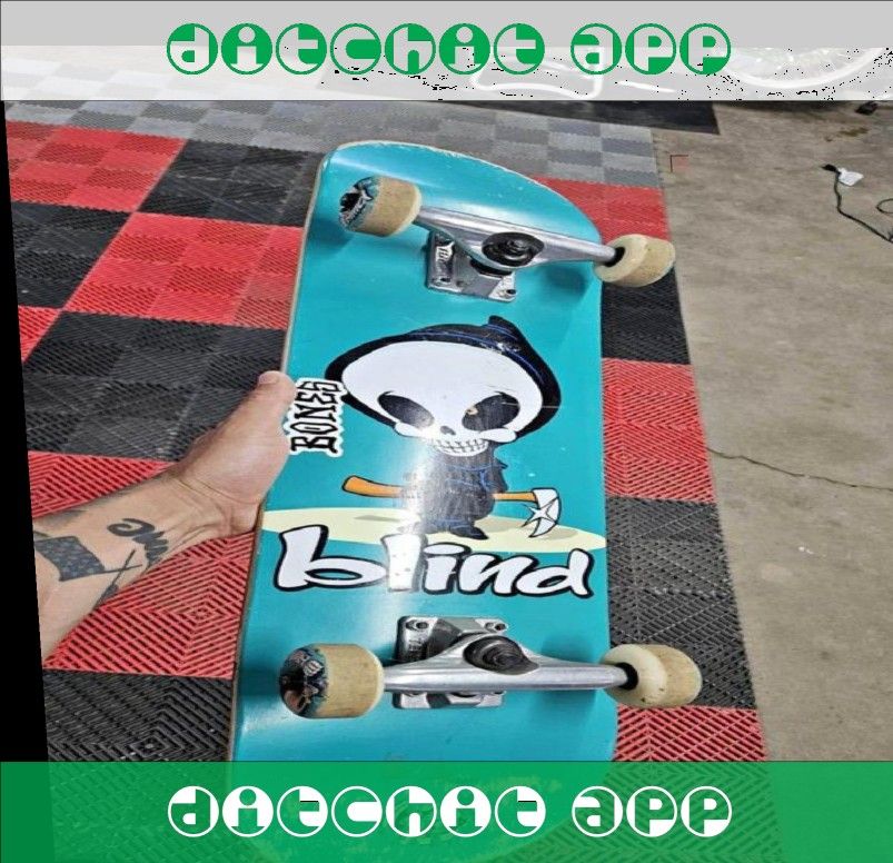 Brand-New Longboard – Fast and Smooth Ride for Every Skater use natural