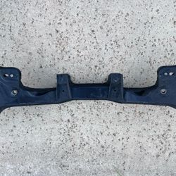 E30 BMW Front Subframe (from an 87 325)