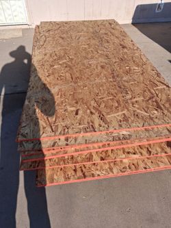 Plywood