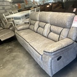 Recliner couches for $1000 recliner chairs for $600 sectionals from 2000 to 3000