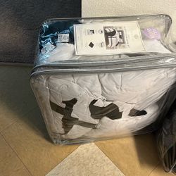 3 Comforters For 15 Dollars 