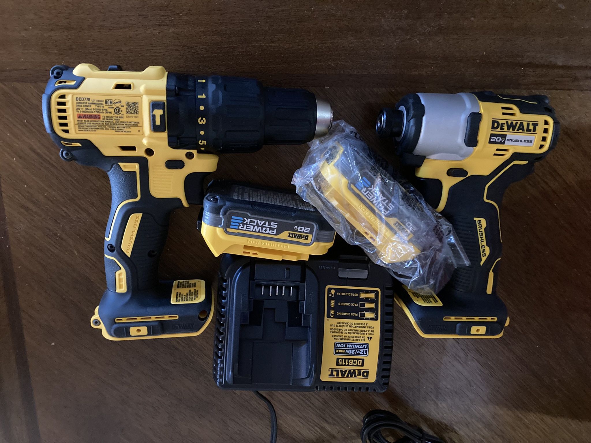 Brand New Dewalt Drill And Impact Driver Combo