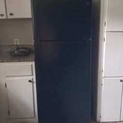 Black Fridge