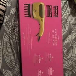 Ceramic Hair Dryer With 3 Attachments