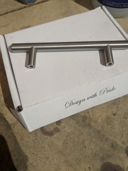 Brushed Chrome T Bar Kitchen Cabinet Handles Pulls 6" long x 1.25" tall

 10pack