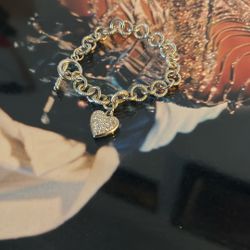 Silver Heart Bracelet!!!! $2!!!!