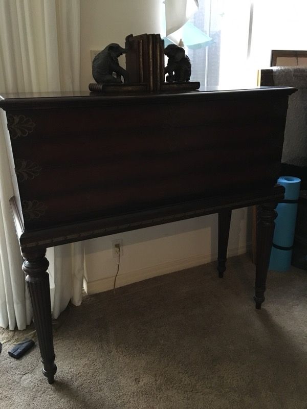 Tommy Bahama Rumba Del Sol Mahogany Secretary Desk Chair For