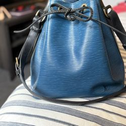 Louis Vuitton Petit Noe
