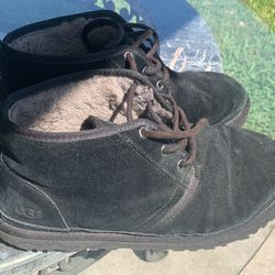 Uggs Men (Size 10)