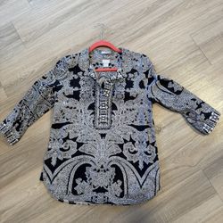 Chico’s No-iron Shirt Size0 US Size 4/M $22 Obo