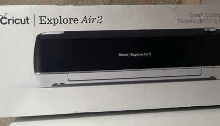 Black Cricut Explore Air 2