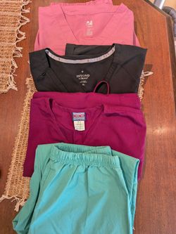 Scrubs Lot 5 Pieces