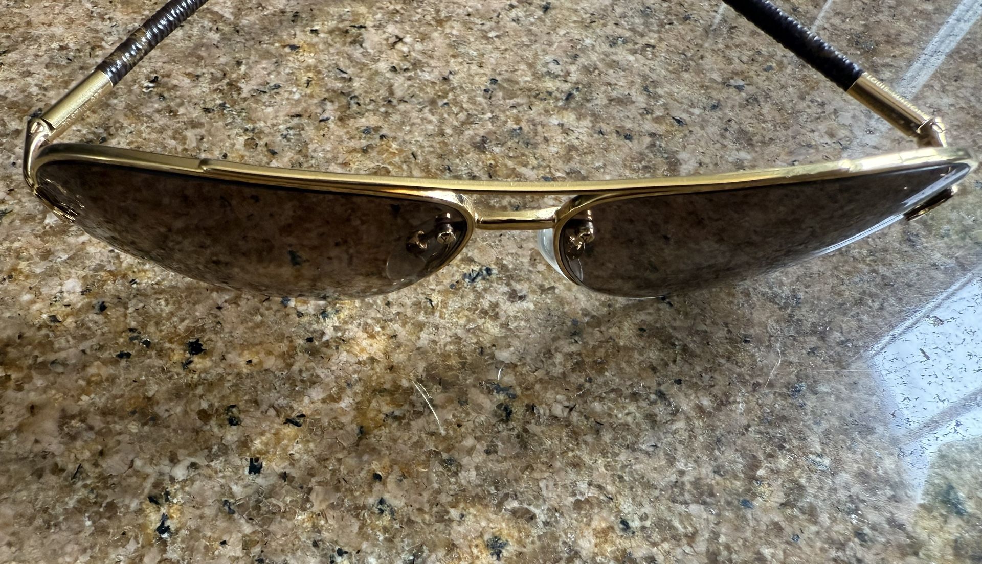 LOUIS VUITTON Z057IU Viola Pilot Sunglasses - avconcontrols.com