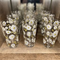 Mid Century Daisy Culver LTD Glass Set