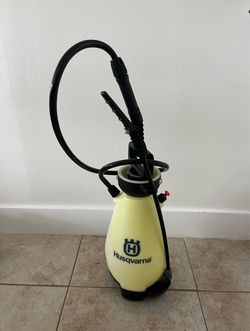 Husqvarna Sprayer 2.6 gallons