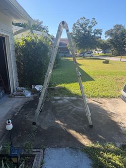 Heavy duty ladder