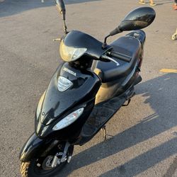2018 Scooter Tao Tao 50cc 1k Miles 