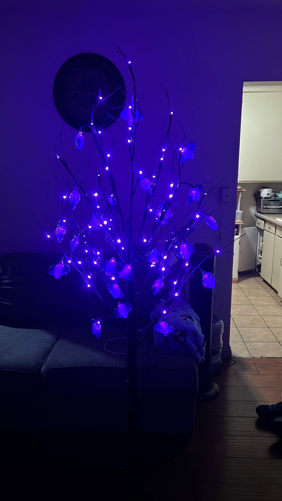 Spooky Tree With Bats Led Purple Lights