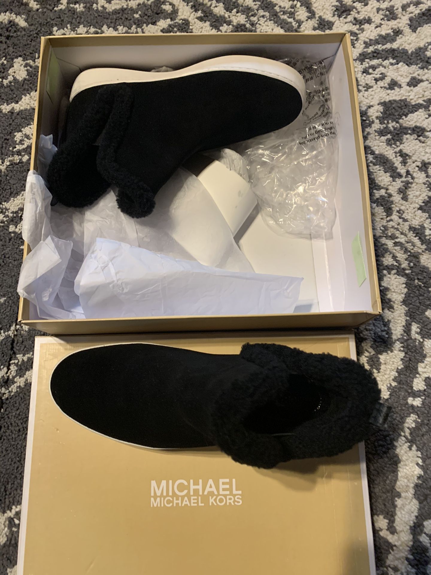 Michael Kors winter sneakers size 8.5