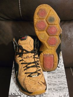 Nike LeBron 12 EXT Cork Sz. 9.5