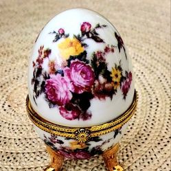 Egg Porcelain Box