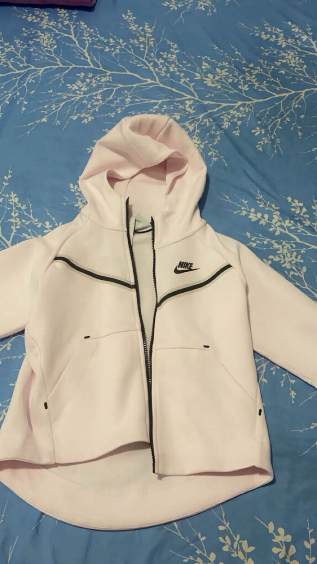 Nike Tech Fleece Pink Hoodie - Youth Small