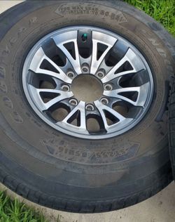 Trailer wheels tires