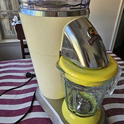 Margaritavill Mixer