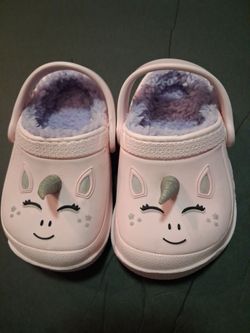 Unicorn Girls "CROCS" 4 Toddlers-Fuzzy/ SZ. 4-5