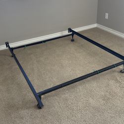 Bed frame (queen size)